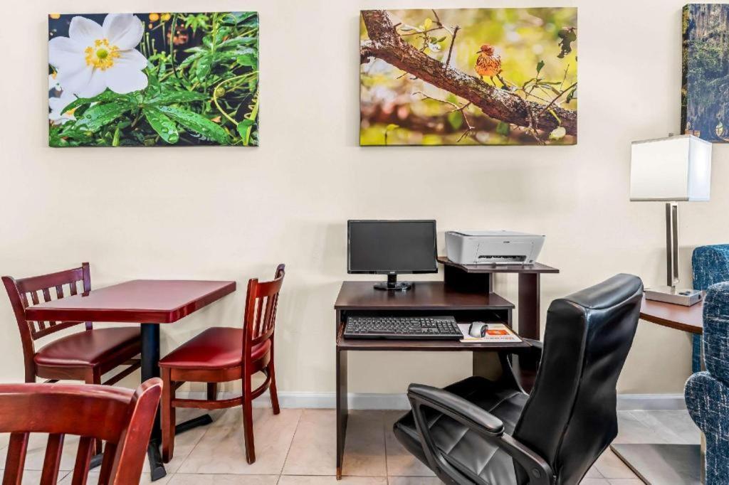 Quality Inn Eastman Zewnętrze zdjęcie